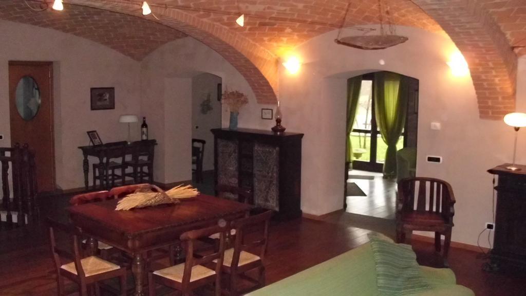 Locanda Del Molino Vecchio Magliano Alfieri Pokój zdjęcie